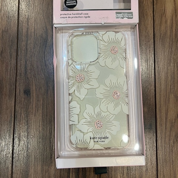 NIB kate spade Hardshell Case iPhone 13 Pro Max Hollyhock Floral Clear - Picture 5 of 10